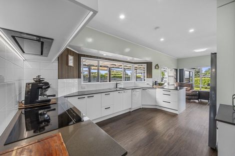 Photo of property in 968a Waiuku Road, Waiuku, 2681