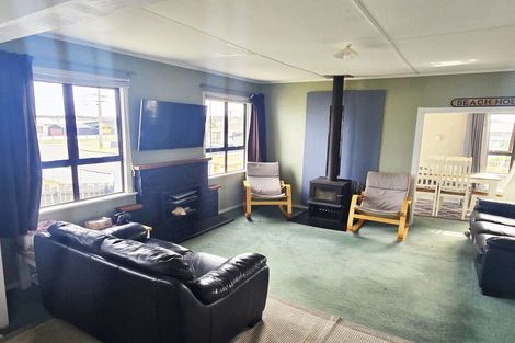 Photo of property in 86 Seabury Avenue, Foxton Beach, Foxton, 4815