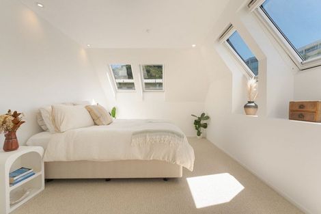 Photo of property in 8/3 Leinster Avenue, Mount Maunganui, 3116