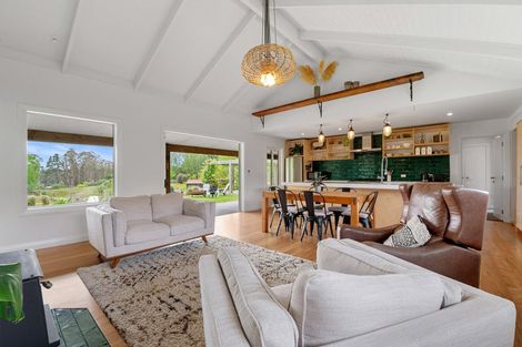 Photo of property in 4/142 Mapara Road, Acacia Bay, Taupo, 3385