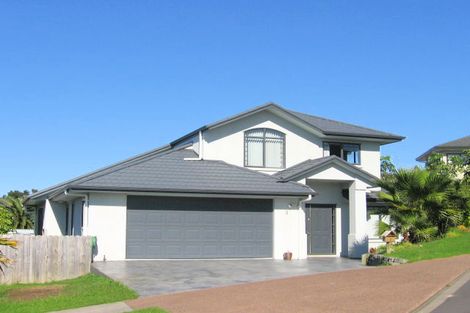 Photo of property in 8 San Angelo Court, Henderson, Auckland, 0612