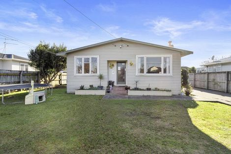 Photo of property in 37 Bader Street, Bader, Hamilton, 3206