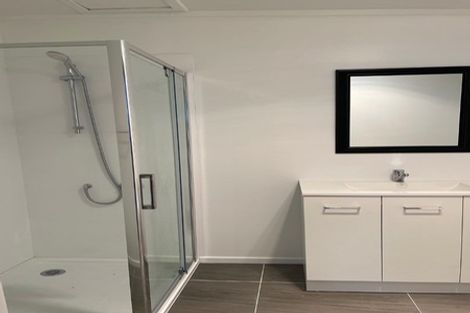 Photo of property in 37 Miro Street, New Lynn, Auckland, 0600