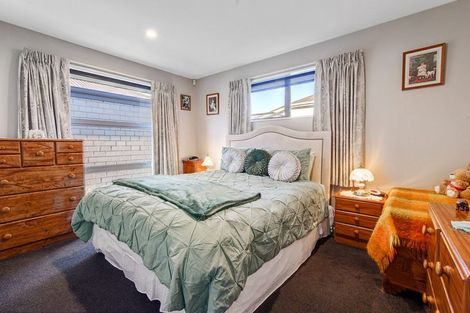 Photo of property in 13a Seymour Street, Hornby, Christchurch, 8042