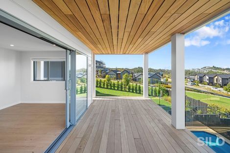 Photo of property in 35 Kikorangi Drive, Wainui, Silverdale, 0992
