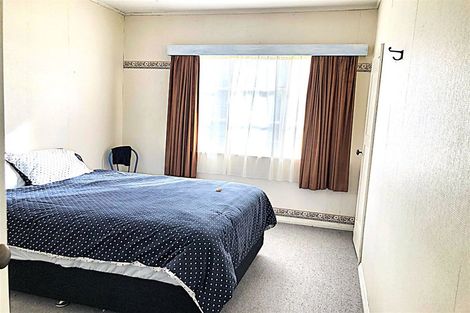 Photo of property in 240 High Street, Dannevirke, 4930