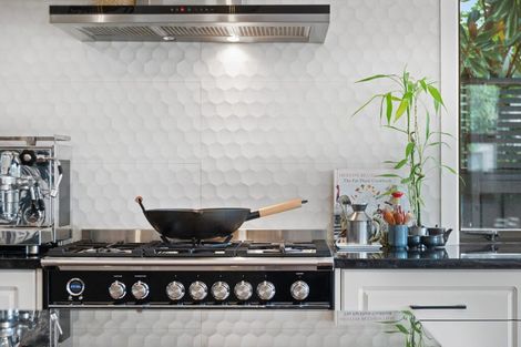 Photo of property in 81 Glandovey Road, Fendalton, Christchurch, 8052