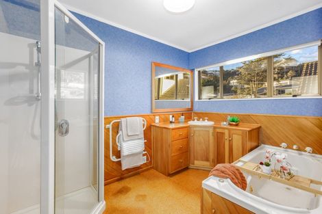 Photo of property in 8 Rydal Place, Southgate, Wellington, 6023