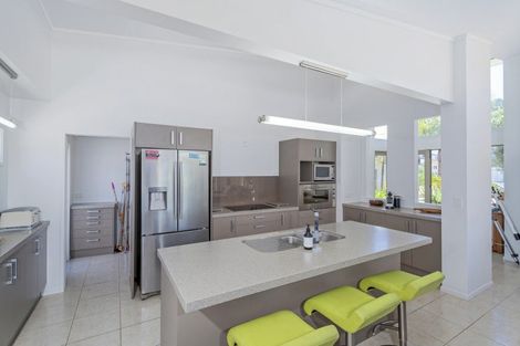 Photo of property in 6 Prescott Place, Pauanui, Hikuai, 3579