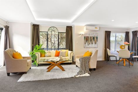 Photo of property in 1/22 Lagoon Way, West Harbour, Auckland, 0618