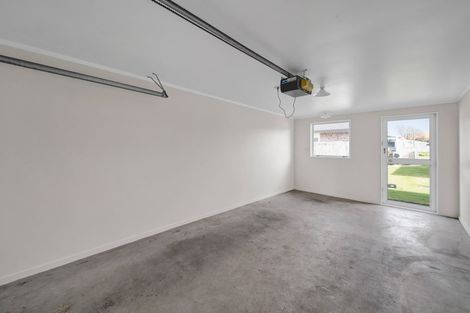 Photo of property in 77 Ariel Street, Stratford, 4332