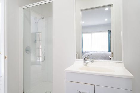 Photo of property in 53 Amesbury Drive, Churton Park, Wellington, 6037