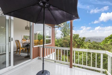 Photo of property in 32 Coroglen Avenue, Birkenhead, Auckland, 0626