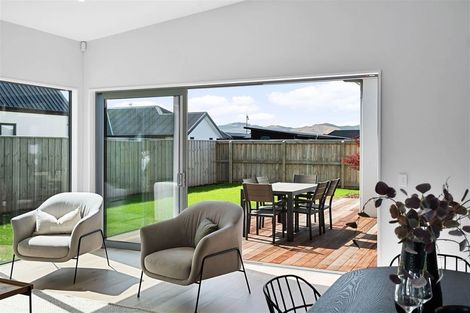 Photo of property in 4 Frank Ernest Crescent, Prebbleton, 7604