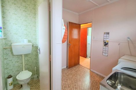 Photo of property in 150 Miranda Street, Stratford, 4332