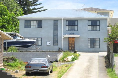 Photo of property in 32 Mountain Road, Mangere Bridge, Auckland, 2022