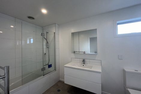 Photo of property in 18 Ngae Place, Mangere East, Auckland, 2024