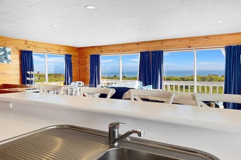 Photo of property in 114 Ocean Road, Ohope, 3121