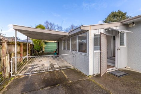 Photo of property in 2 Wood Street, Greytown, 5712