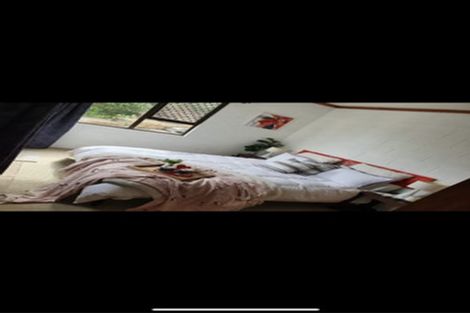 Photo of property in 1/295 East Coast Road, Mairangi Bay, Auckland, 0630