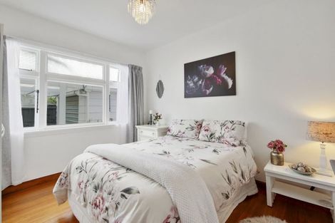 Photo of property in 102a West Belt, Rangiora, 7400