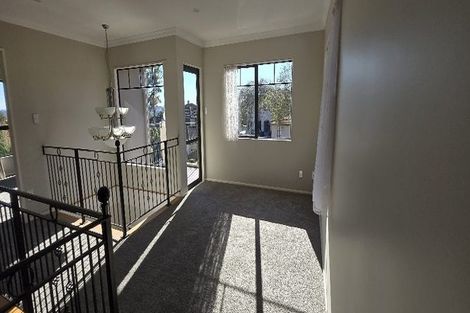 Photo of property in 17 Skye Road, East Tamaki Heights, Auckland, 2016