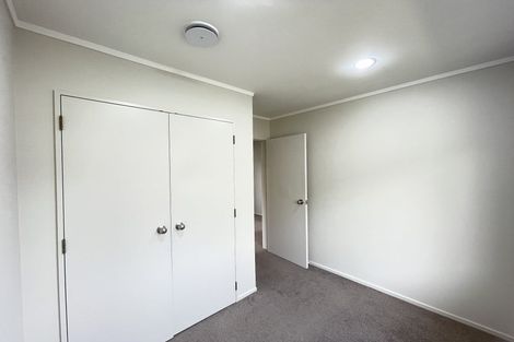 Photo of property in 2/34 Simmental Crescent, Somerville, Auckland, 2014