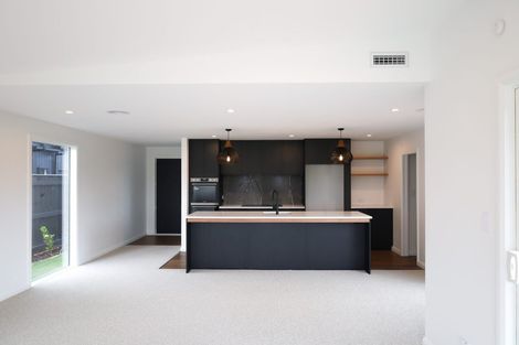 Photo of property in 24 Mangatainoka Lane, Awapuni, 4412