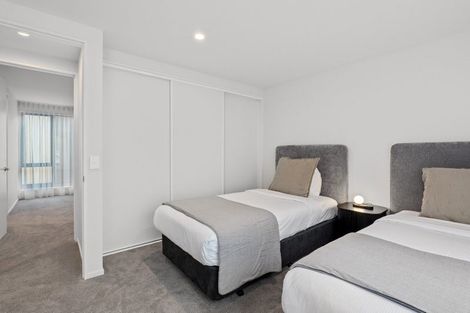 Photo of property in 49b Browns Road, St Albans, Christchurch, 8014