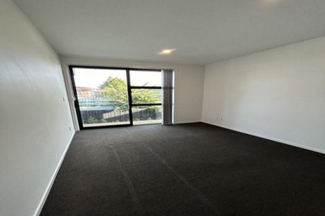Photo of property in 40d Reeves Road, Pakuranga, Auckland, 2010