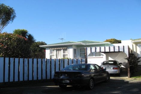Photo of property in 6 Sherwood Place, Levin, 5510