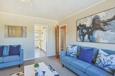Photo of property in 2/65 Middle Road, Havelock North, 4130