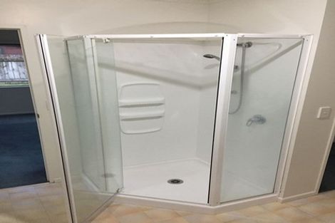 Photo of property in 44 Queen Street, Petone, Lower Hutt, 5012