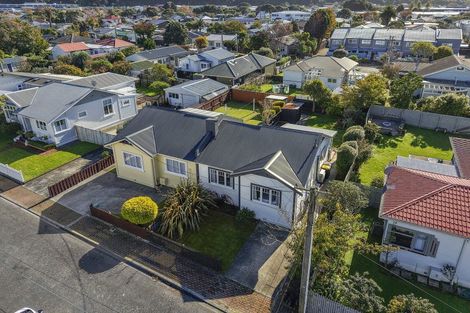 Photo of property in 19a Montague Street, Alicetown, Lower Hutt, 5010