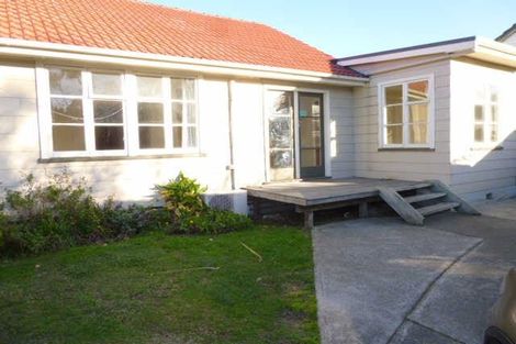 Photo of property in 8 Karamu Street, Upper Riccarton, Christchurch, 8041