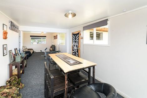 Photo of property in 8 Buller Place, Westbrook, Palmerston North, 4412