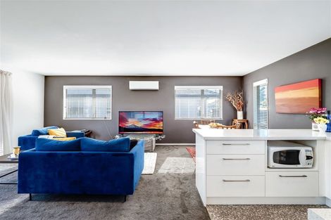 Photo of property in 2/192 Woodham Road, Linwood, Christchurch, 8062