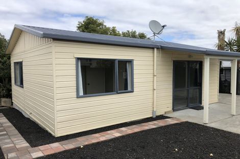 Photo of property in 40 Larne Avenue, Pakuranga Heights, Auckland, 2010