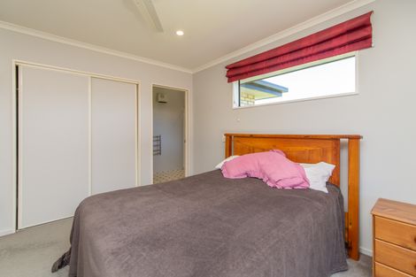 Photo of property in 26 Rochester Crescent, Rolleston, 7614