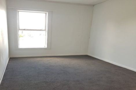 Photo of property in 33 Railway Esplanade, East Gore, Gore, 9710