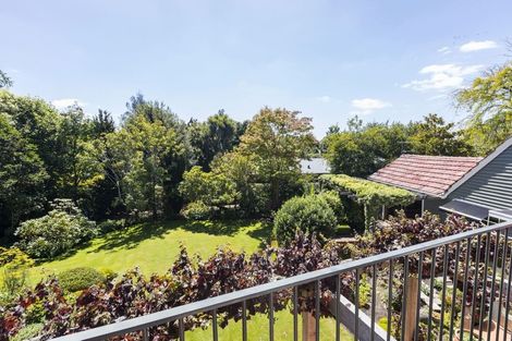 Photo of property in 87 Avonhead Road, Avonhead, Christchurch, 8042