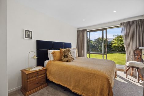 Photo of property in 17 Awa Toru Drive, Fairfield, Dunedin, 9018