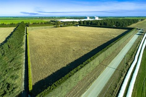 Photo of property in 6 Sharlands Road, Dunsandel, Rakaia, 7783