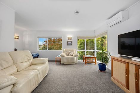 Photo of property in 108 Stapleford Crescent, Browns Bay, Auckland, 0630