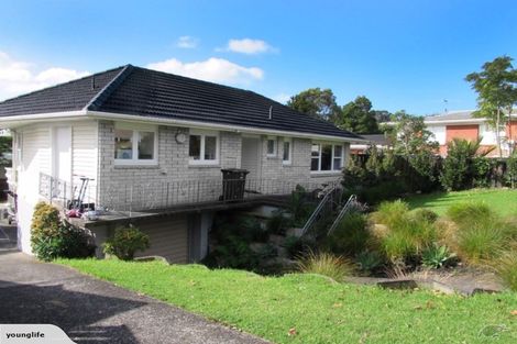 Photo of property in 2/51 Drake Street, Howick, Auckland, 2014