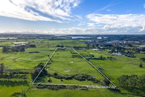 Photo of property in 45 Karioitahi Road, Waiuku, 2683