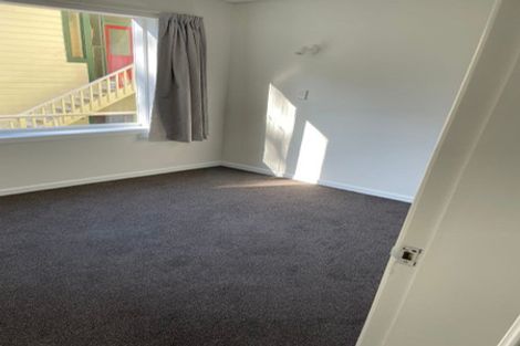 Photo of property in 131u1 Glenmore Street, Kelburn, Wellington, 6012