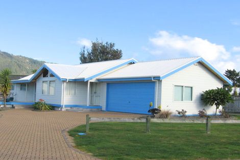 Photo of property in 3 The Dunes, Pauanui, Hikuai, 3579