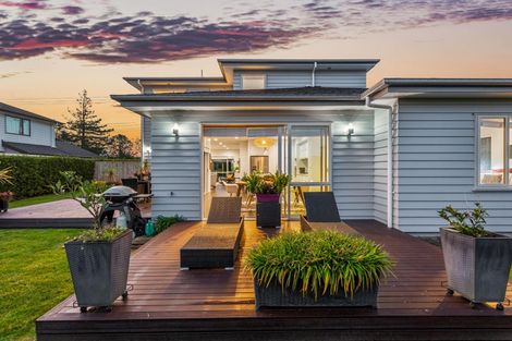 Photo of property in 64 Kaipara Portage Road, Riverhead, 0820