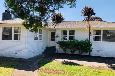 Photo of property in 1/221 Birkdale Road, Birkdale, Auckland, 0626